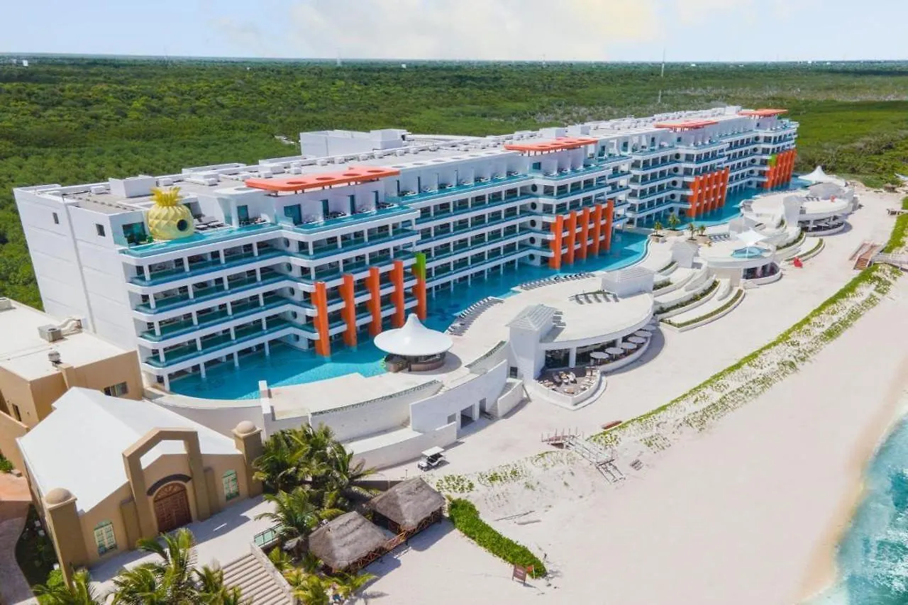 Hotel Nickelodeon Hoteles And Resorts Riviera Maya By Karisma Puerto Morelos